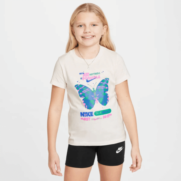 Nike Tshirt Sportwear Older Kids