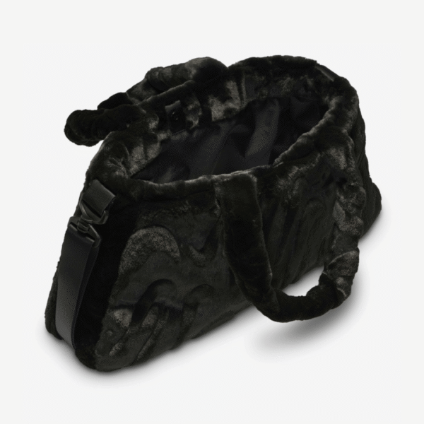 Nike Faux Fur Tote 10L Blk Wm