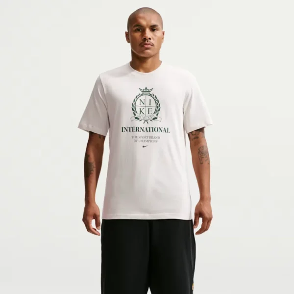NIKE061026100_d53c9db0.webp Nike Tshirt Sportswear Club Whi Mn