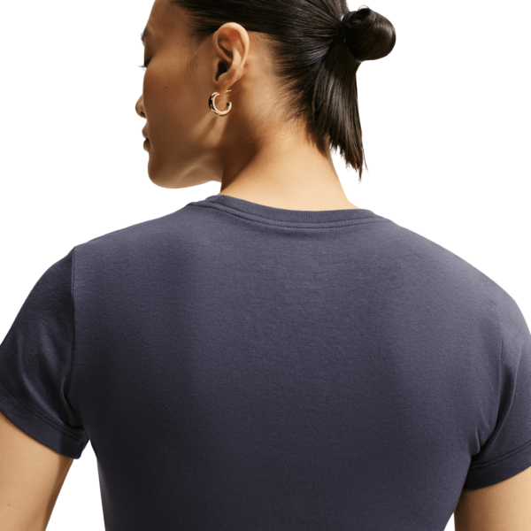 NIKE07092637 Nike Tshirt Chill Knit Gry Wm