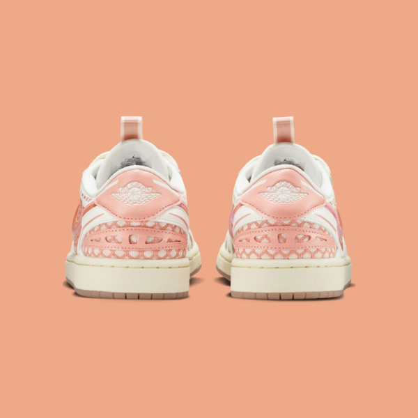 NIKE0909265 Nike Air Jordan 1 Low Method Of Make Wm