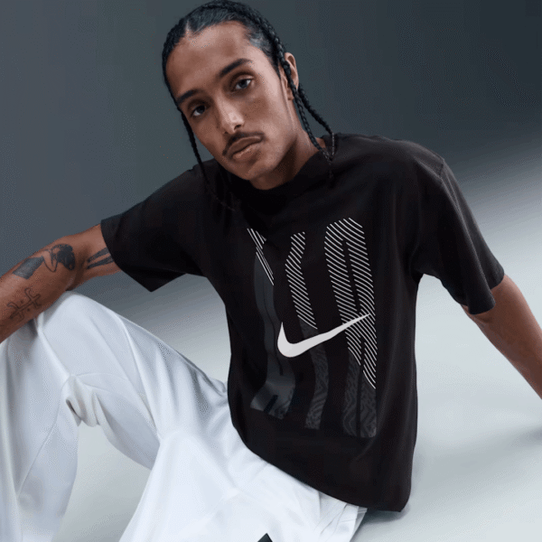 Nike Tshirt Max90 Blk Mn