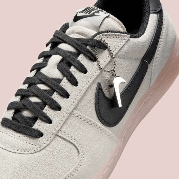 Nike The Field General lives Bei Mn