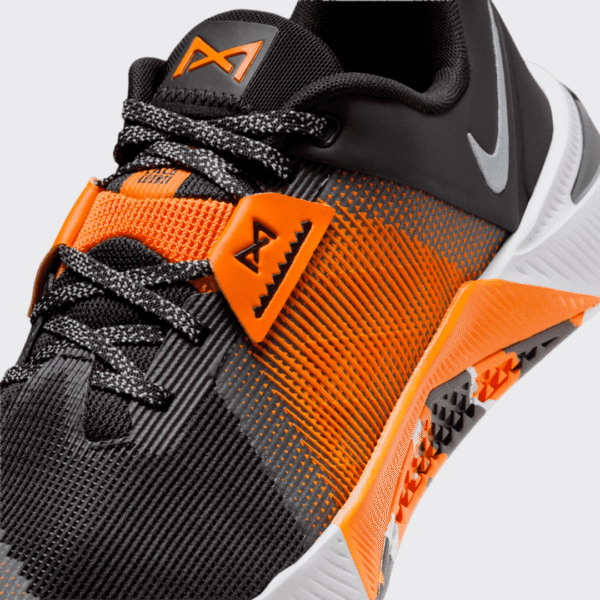 NIKE09122587 Nike Metcon 10 Ora Mn