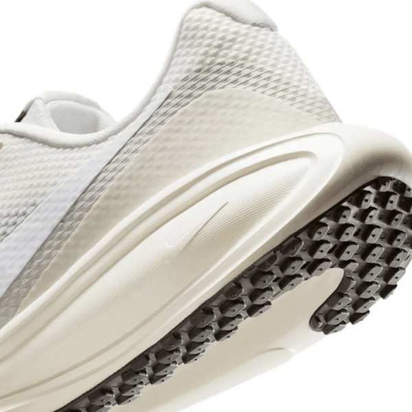 NIKE09122597 Nike Revolution 8 Bei Wm