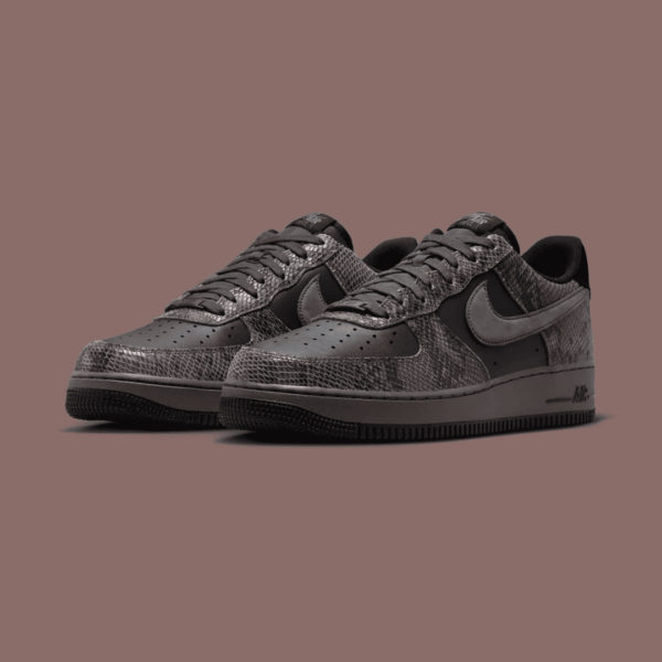Nike Air Force Low Off Noir Snakeskin Mn