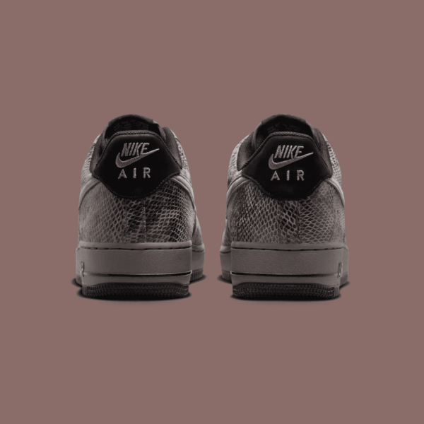 Nike Air Force Low Off Noir Snakeskin Mn