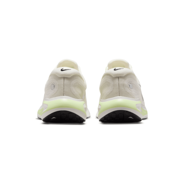 Nike Journey Run Bei Wm