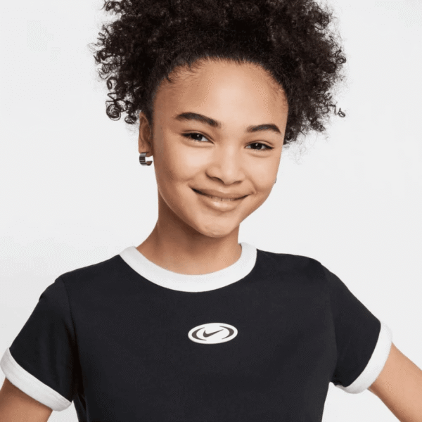 Nike Tshirt Cropped Bassic Blk Kids