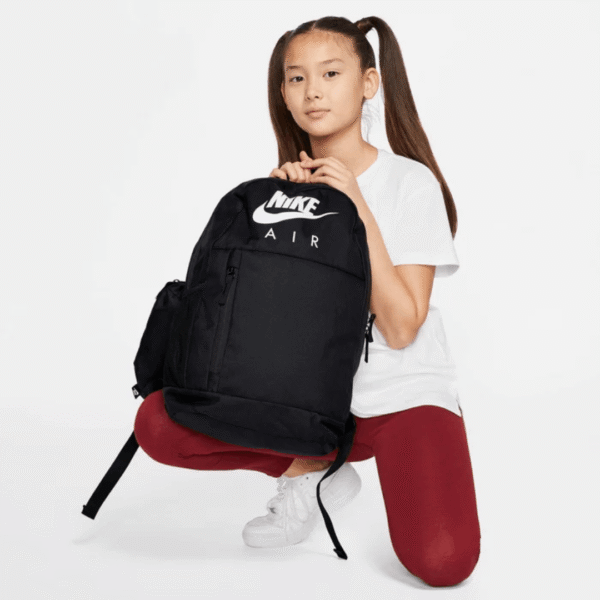 Nike Backpack 20L Classic Kids