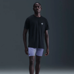 Nike Tshirt Bassic Blk Mn